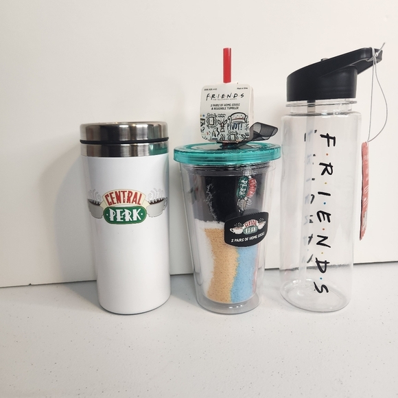 FRIENDS Other - Friends New Travel Mug Water Bottle Coffee Cup Lot Socks Gifts